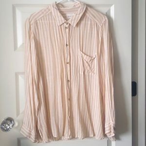 American Eagle Button Down